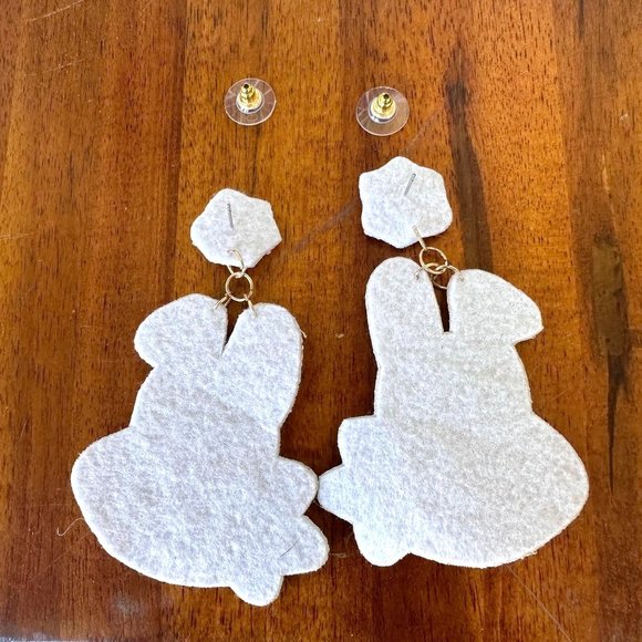 New Easter Bunny Earrings Handmade Beaded Rabbit Carrot Dangle Posts Em… - Picture 12 of 12